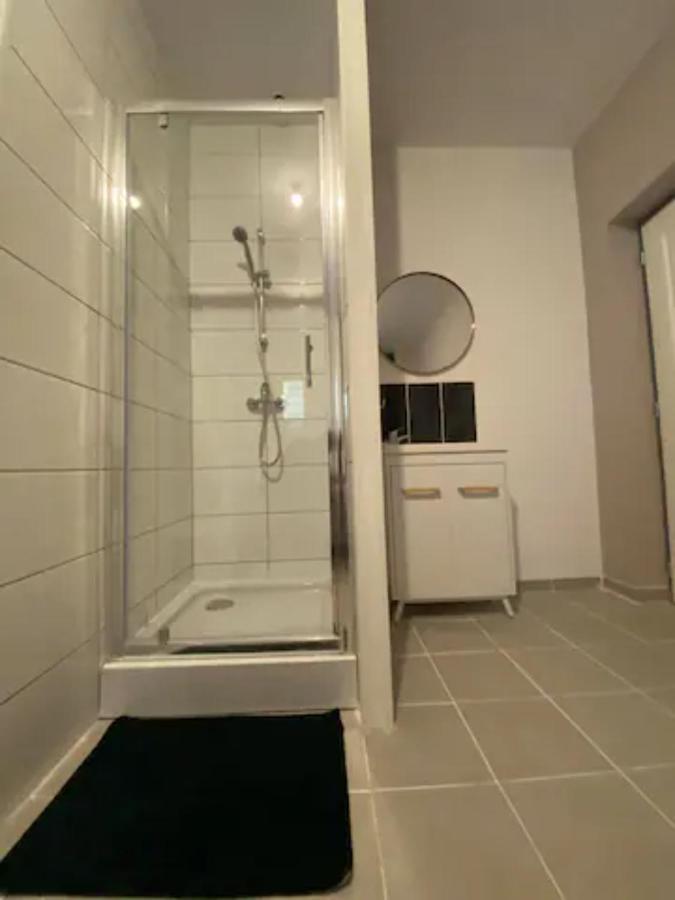 Ng Suitehome - Lille I Roubaix Edouard Roussel - Studio - Netflix - Wifi Bagian luar foto